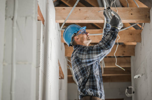 Best 24-Hour Electrician  in Dubuque, IA